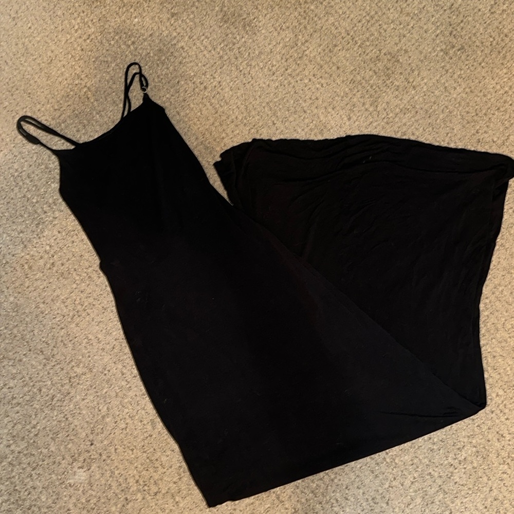EUC Young Fabulous & Broke Maxi Dress with spaghetti straps and crossover back